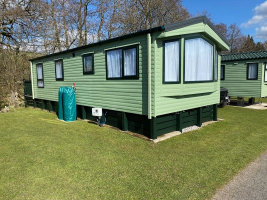 static caravan skirting in green